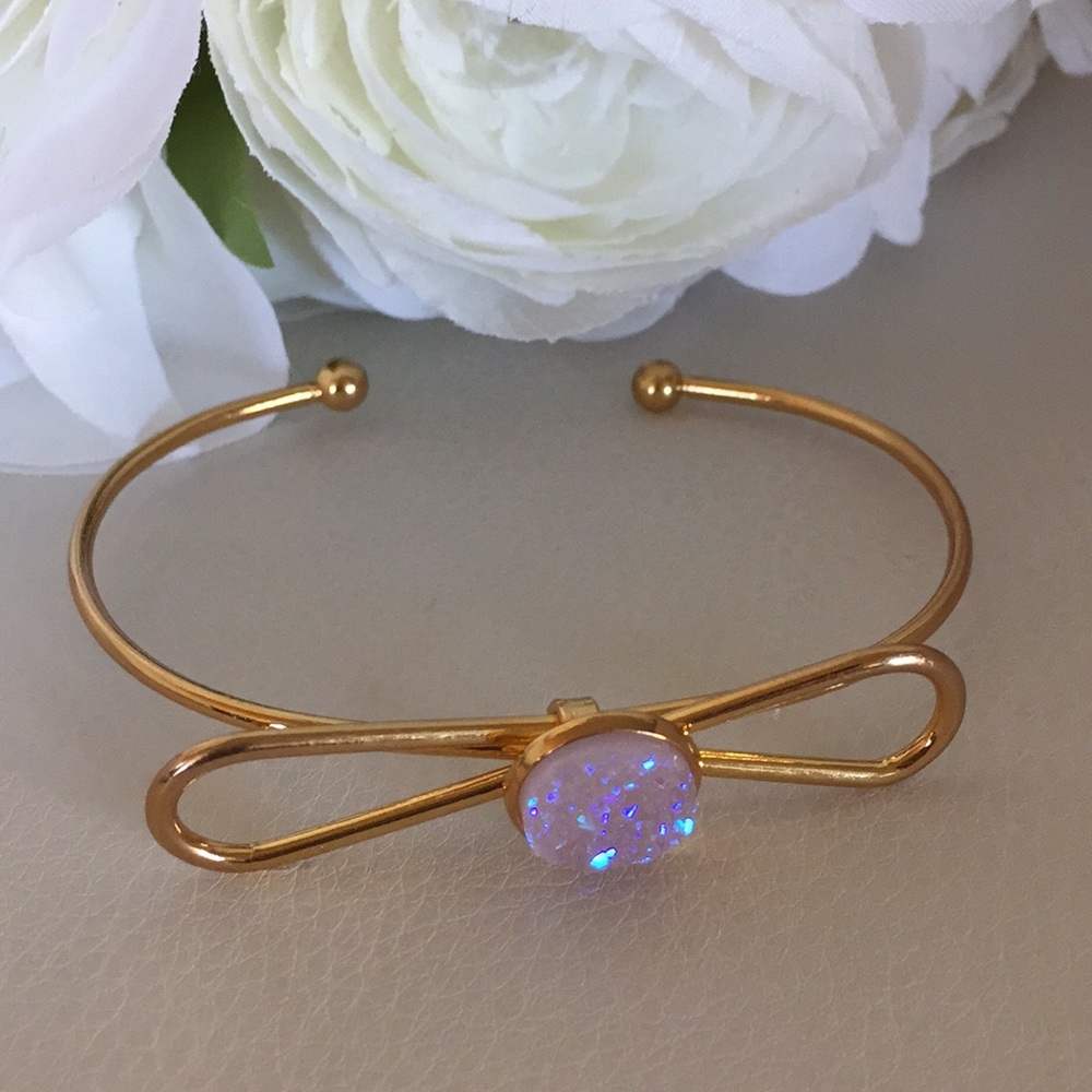 👛🆕🆒 Fashion Bracelet